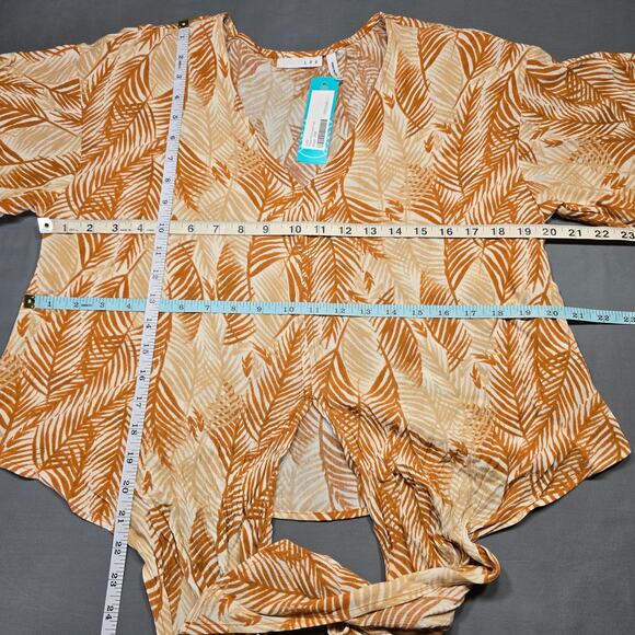 LUQ Stitch Fix Brown Beige Floral Shirt NEW Tie V-Neck Short Sleeves Women's XSP - Picture 4 of 8